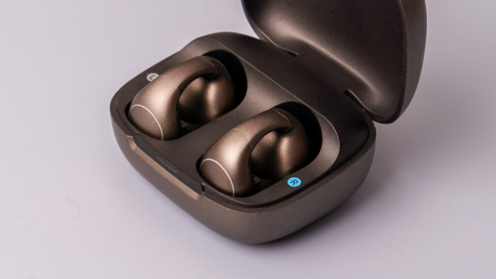 نقد و بررسی هندزفری انکر Soundcore C40i: صدای سه‌بعدی جذاب