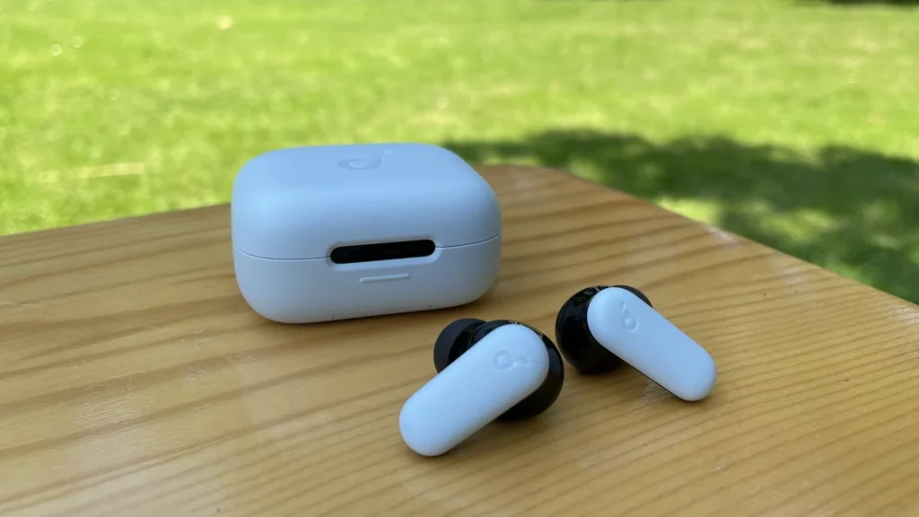 نقد و بررسی هندزفری انکر Soundcore P30i