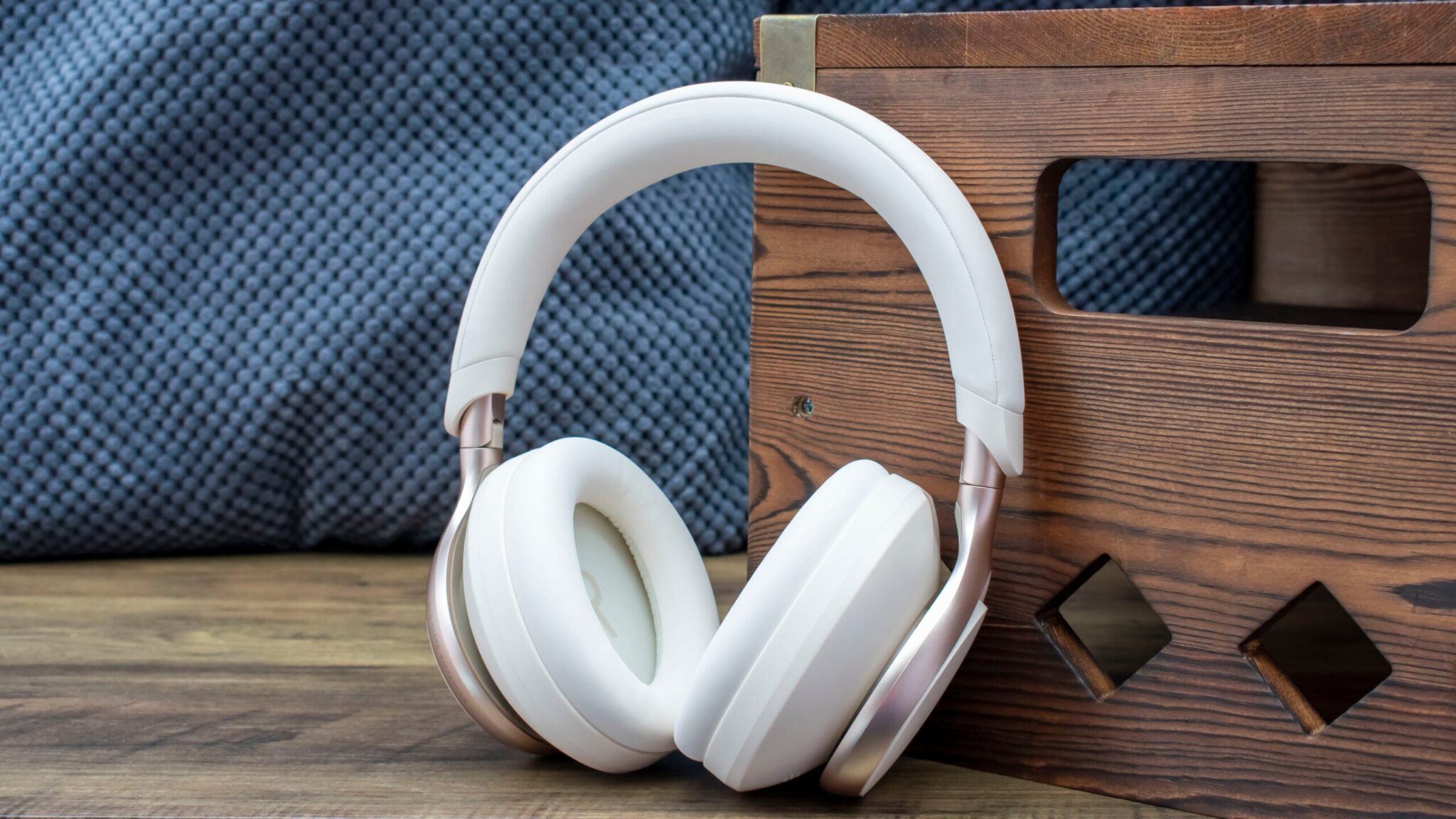 نقد و بررسی بررسی هدفون Soundcore Space One: امکانات پرچمدار